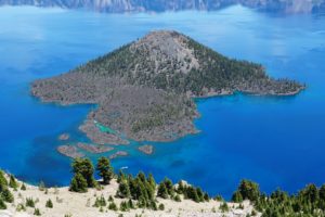 Read more about the article Crater Lake Oregon